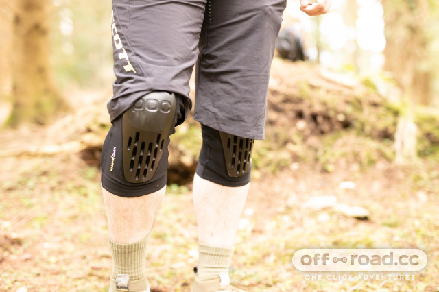 POC VPD System Lite knee pad review | off-road.cc